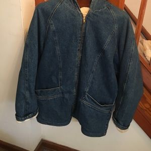 Jean hooded jacket completely lined with fake fur